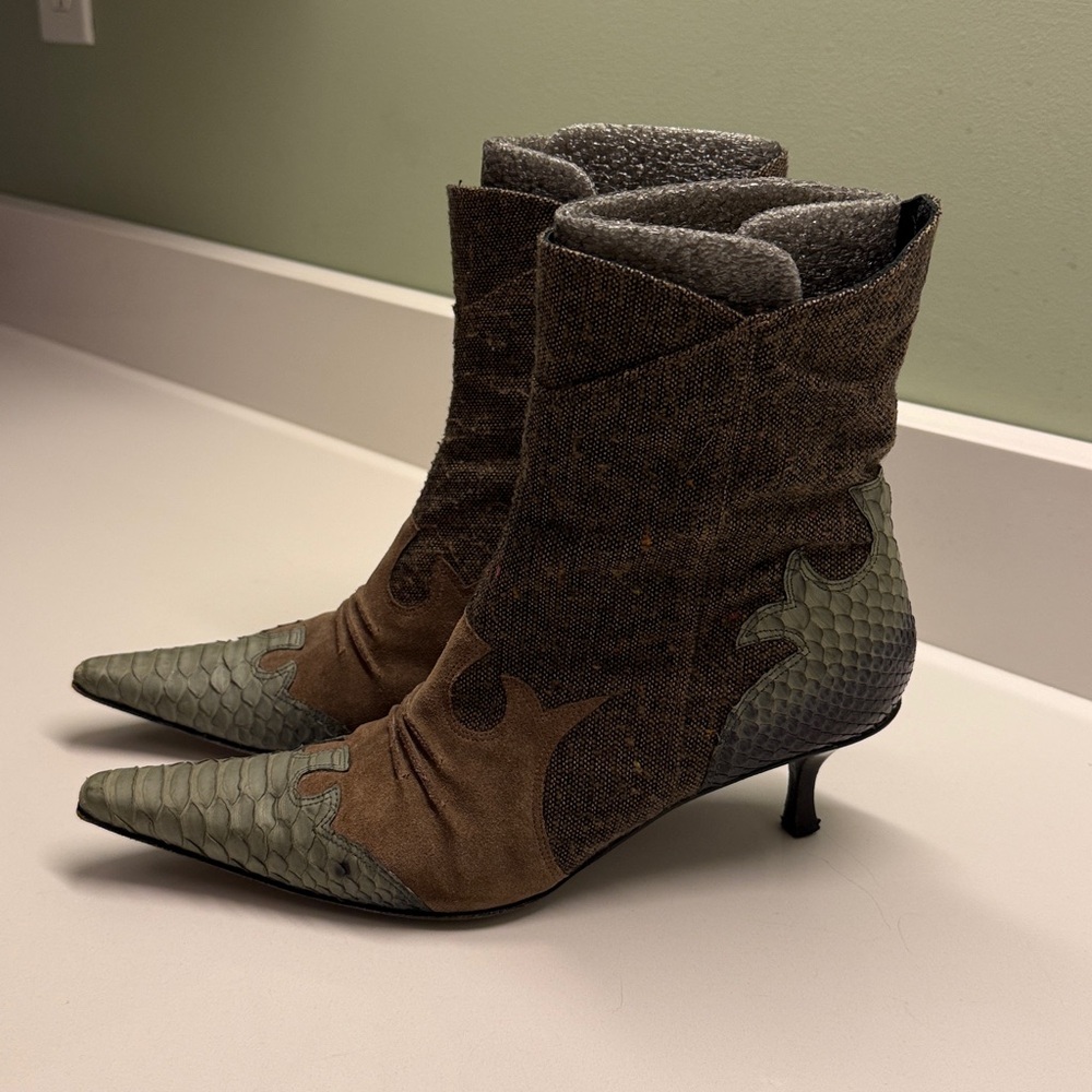 Stylish Brown and Green Ankle Boots - Rebecca Sanver
